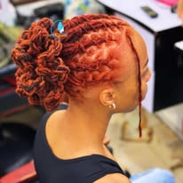 Chignon dreads cuivrés femme